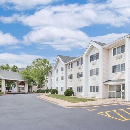 Cobblestone Suites - Oshkosh Extérieur photo