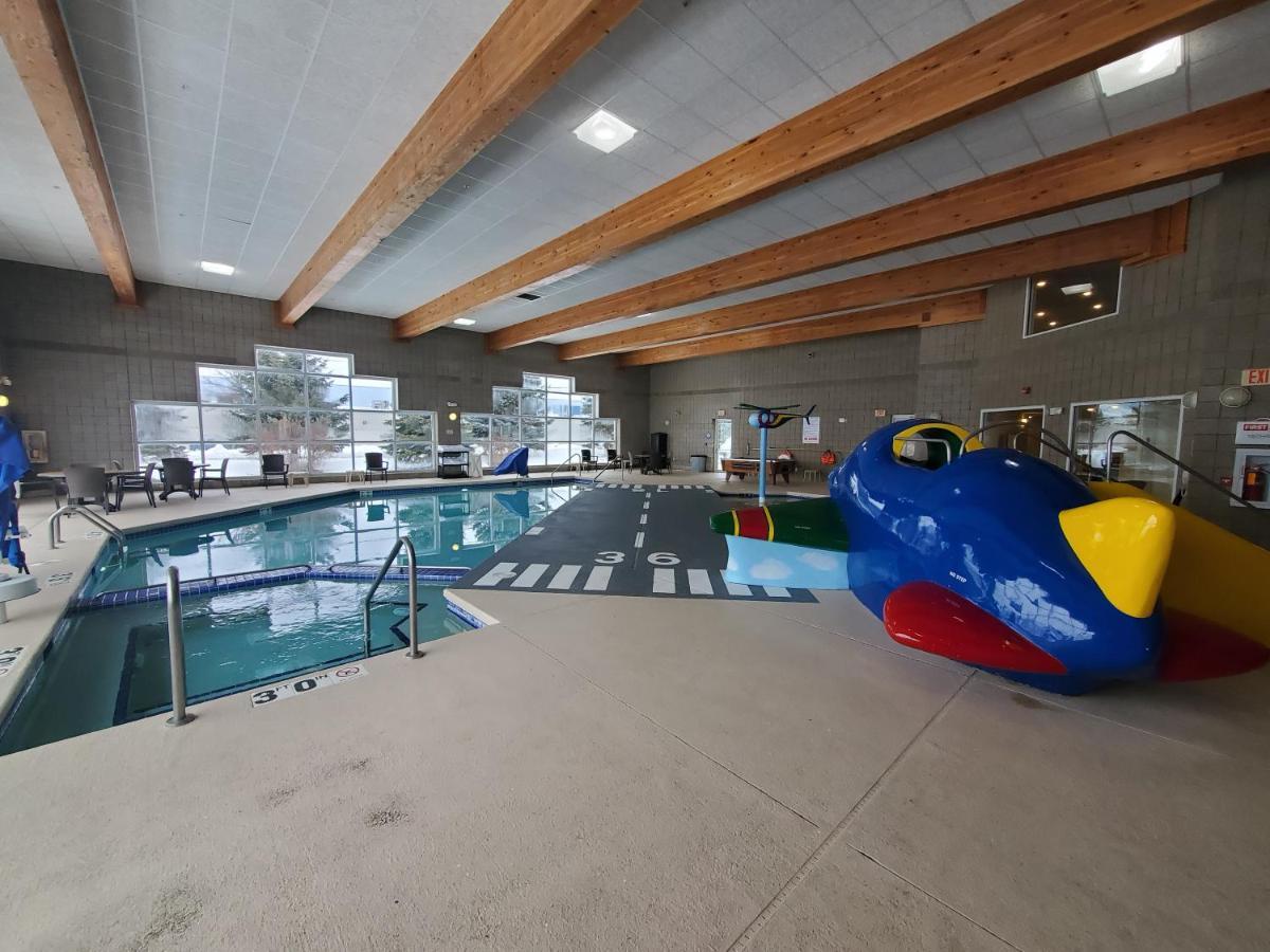 Cobblestone Suites - Oshkosh Extérieur photo