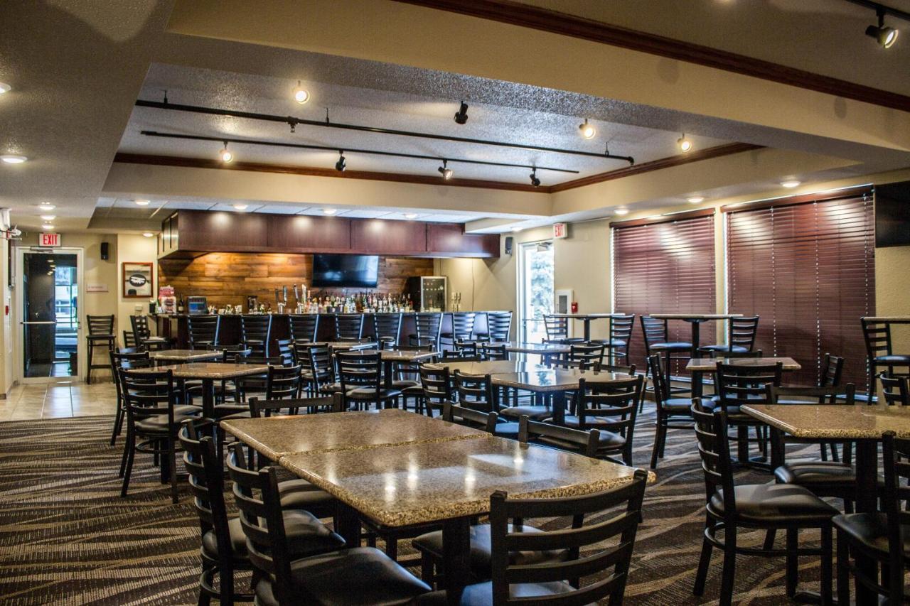 Cobblestone Suites - Oshkosh Extérieur photo